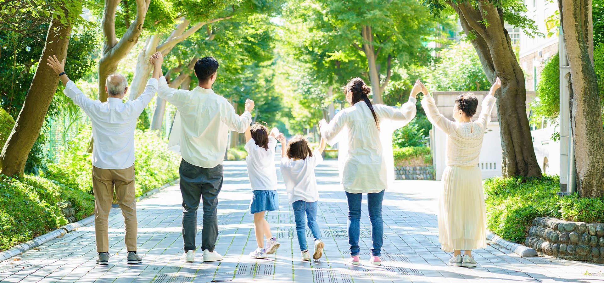 メインビジュアル02（PC）